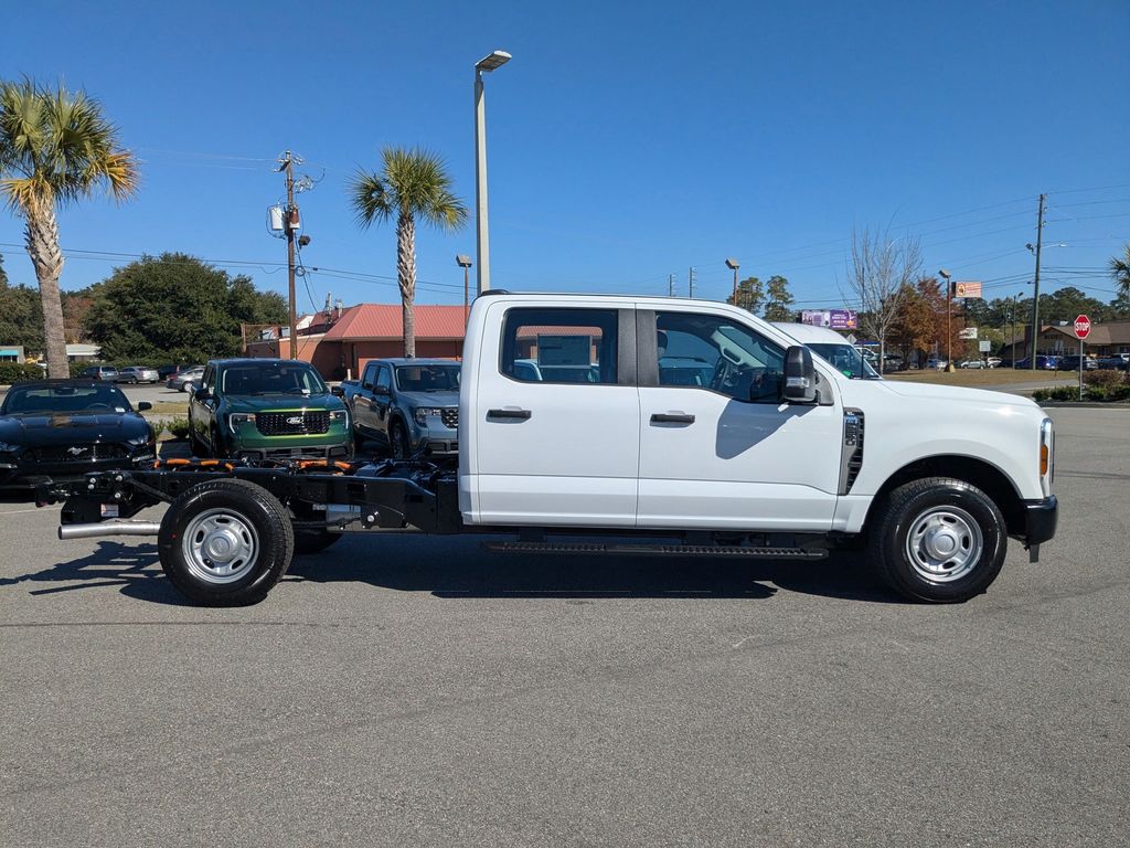 2026 Ford F-250 XL photo 3