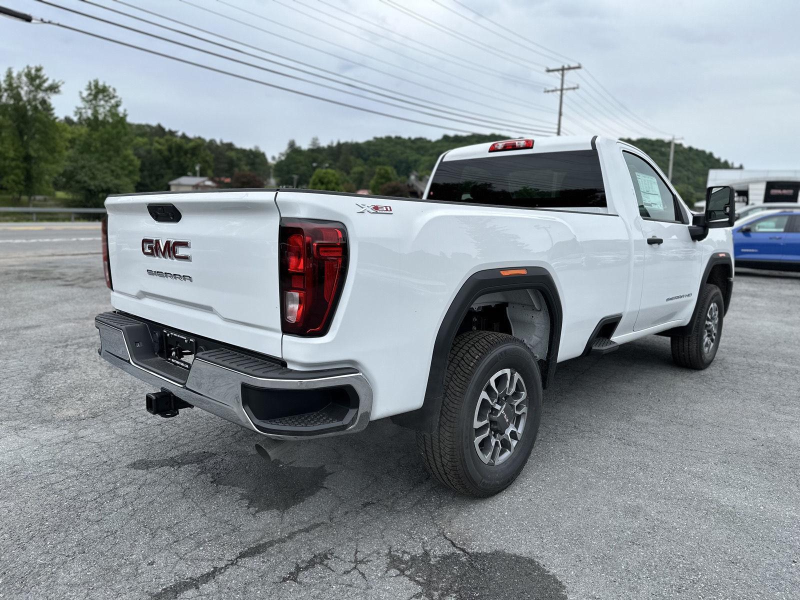 2025 Gmc Sierra 3500 HD Pro photo 4