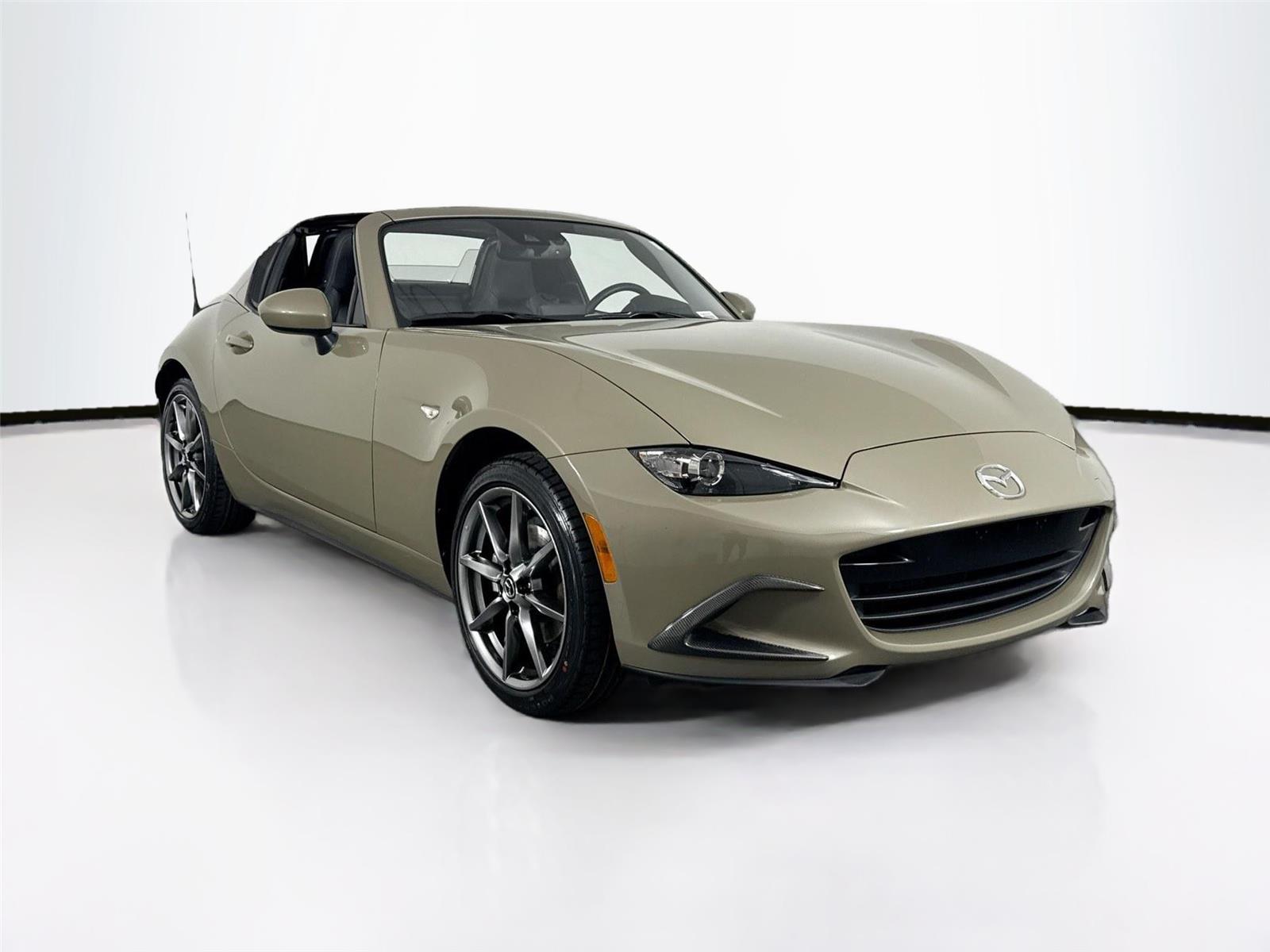 2023 Mazda MX-5 Miata Miata RF Grand Touring photo 14
