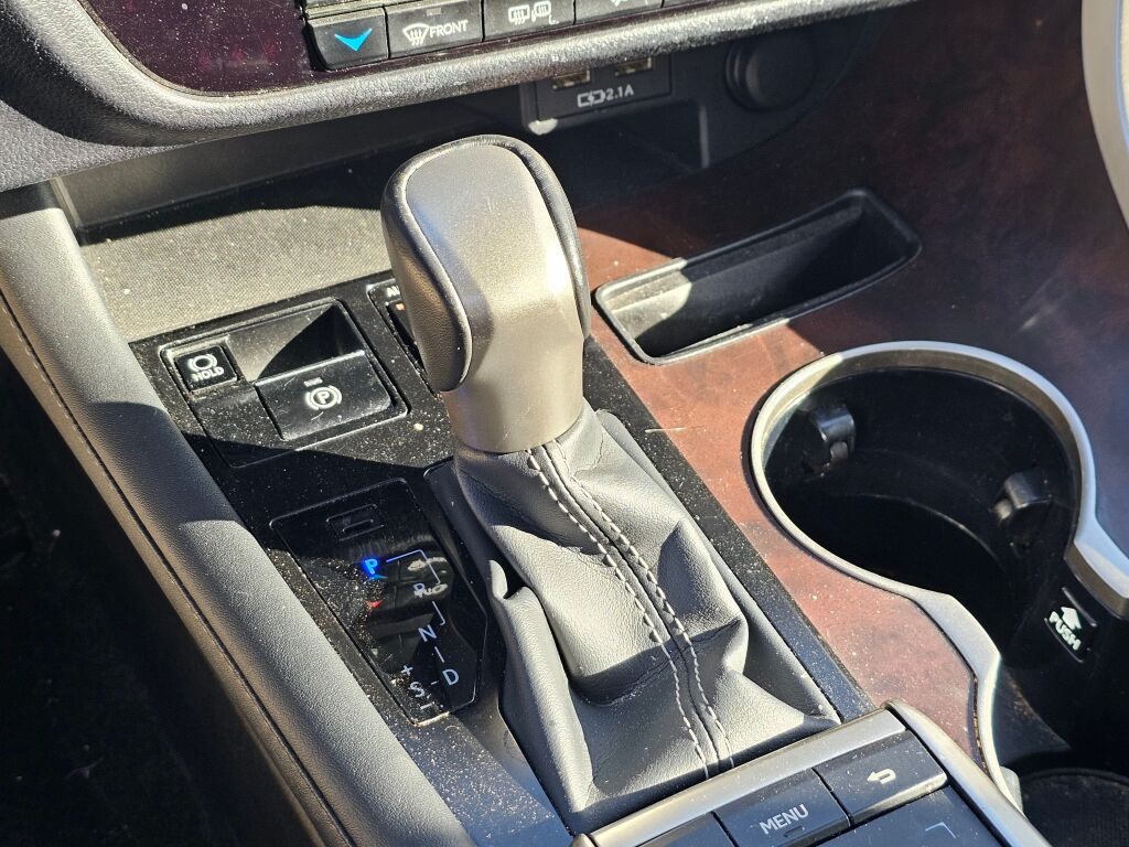 2020 Lexus RX 450h Premium photo 41
