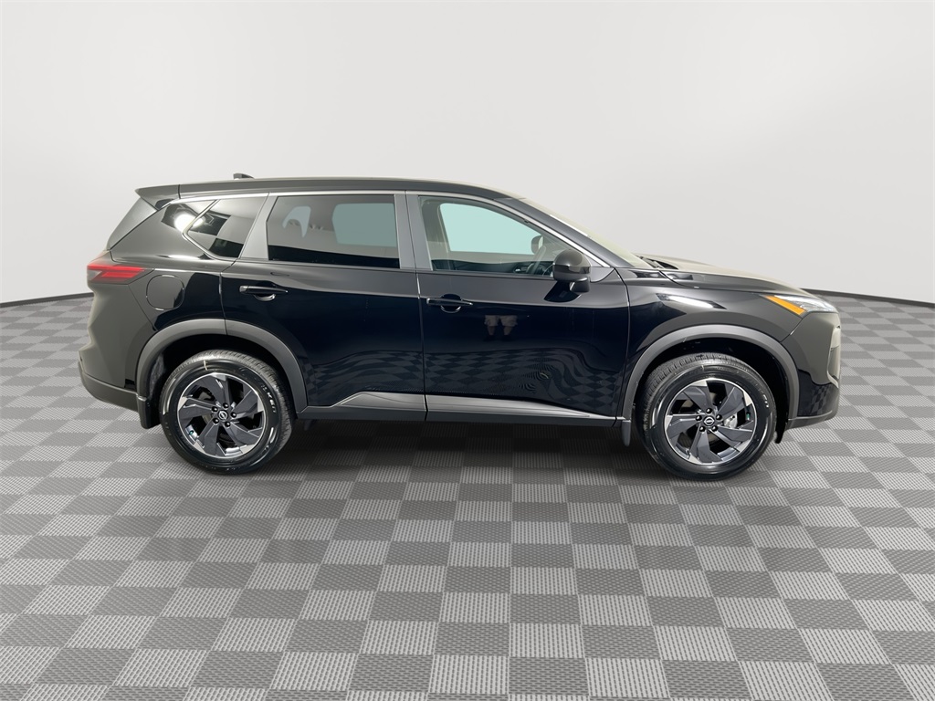 2026 Nissan Rogue SV photo 8