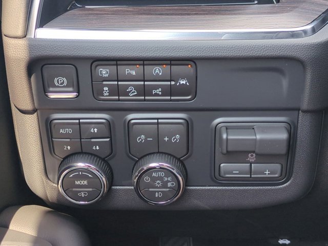 2026 Chevrolet Tahoe Z71 photo 17