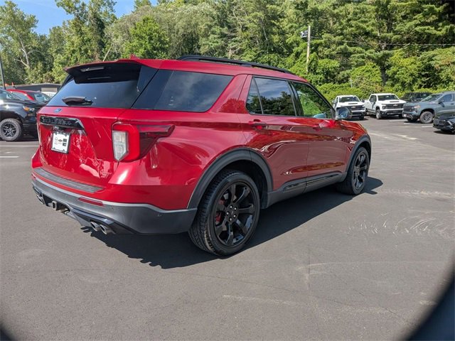 2020 Ford Explorer ST photo 2