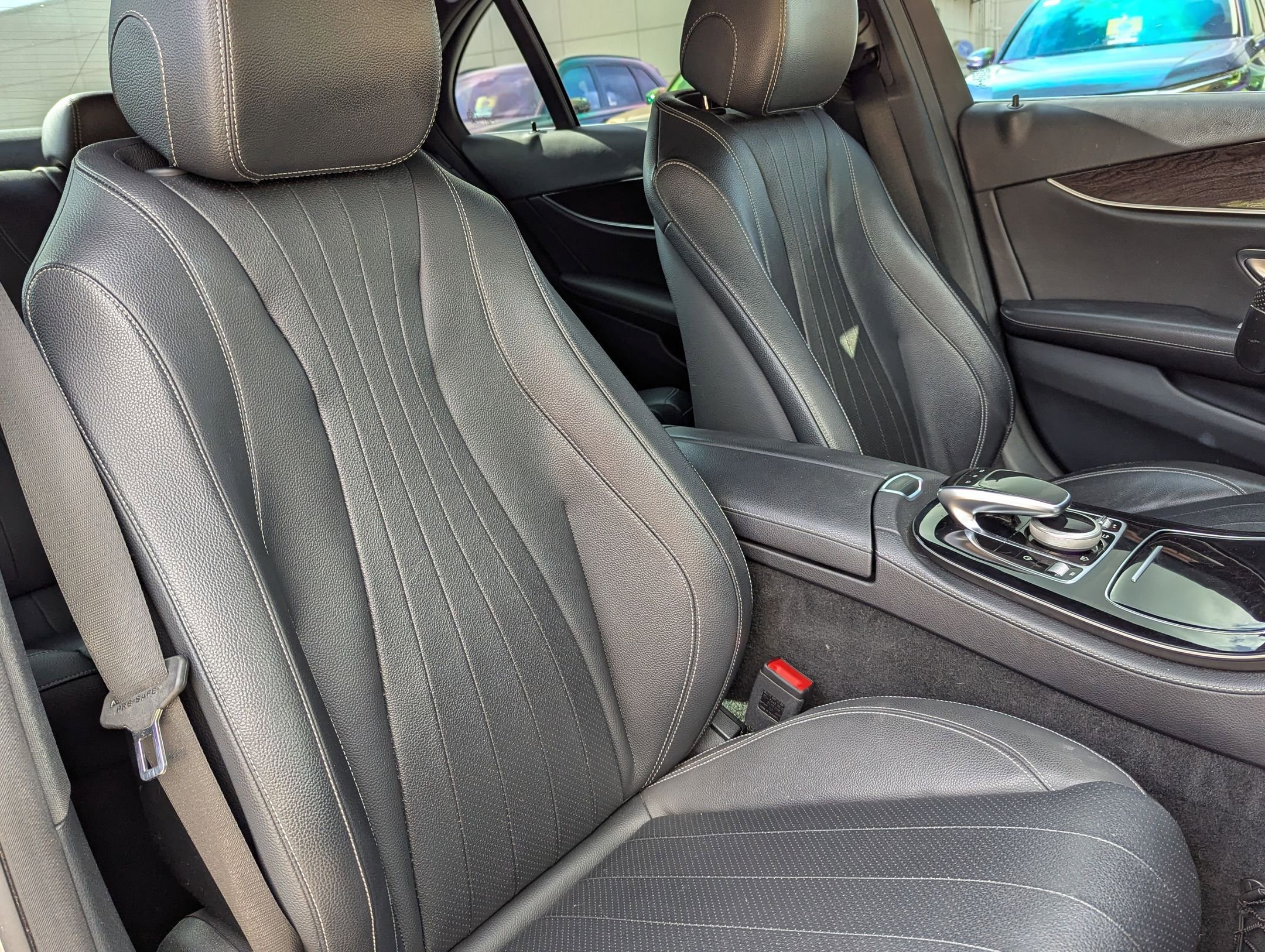 2017 Mercedes Benz E 300 Sport photo 30