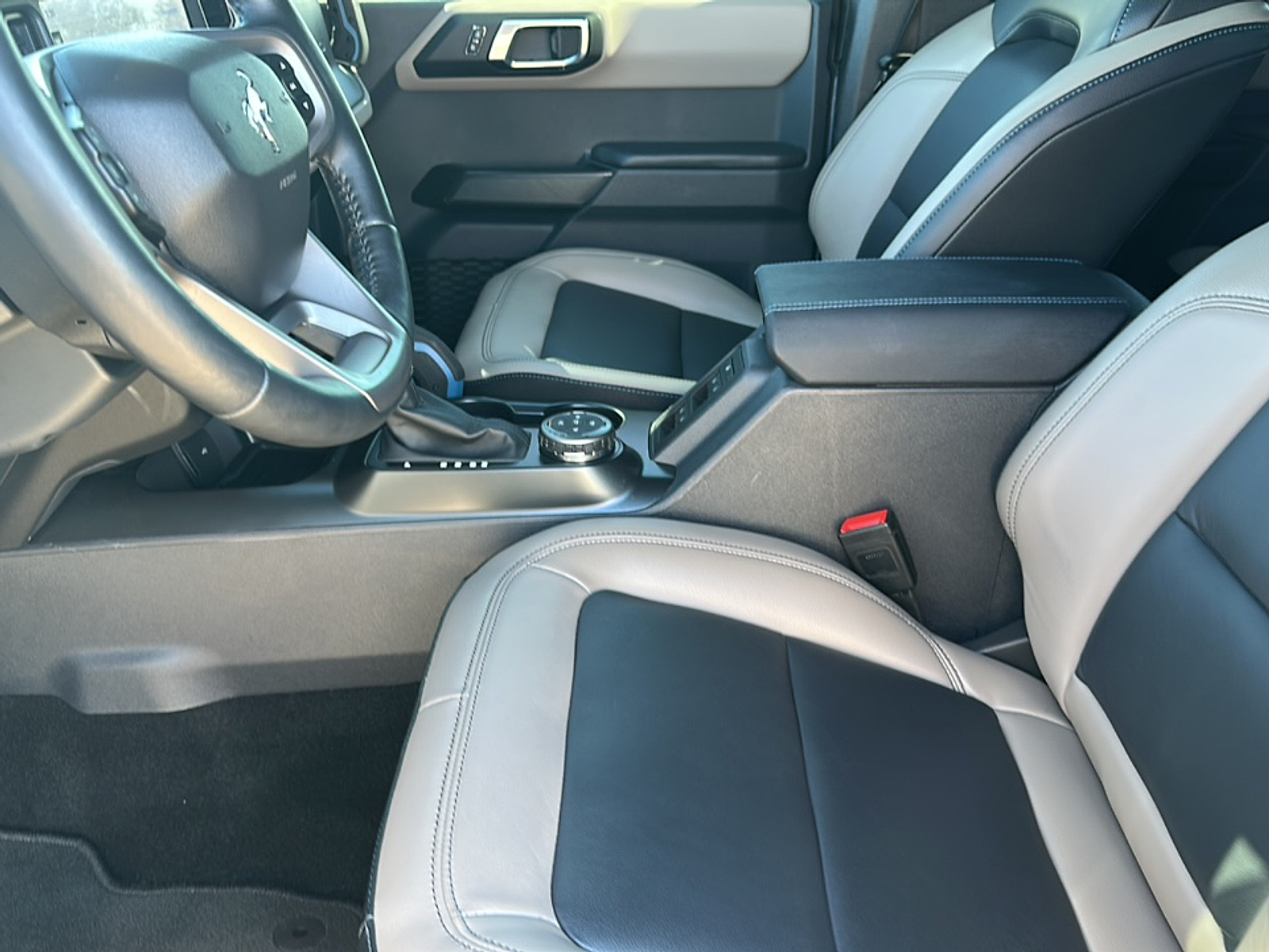 2024 Ford Bronco Wildtrak photo 4