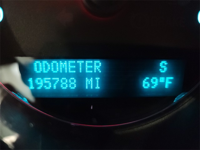 2011 Gmc Yukon XL SLT 1500 photo 13