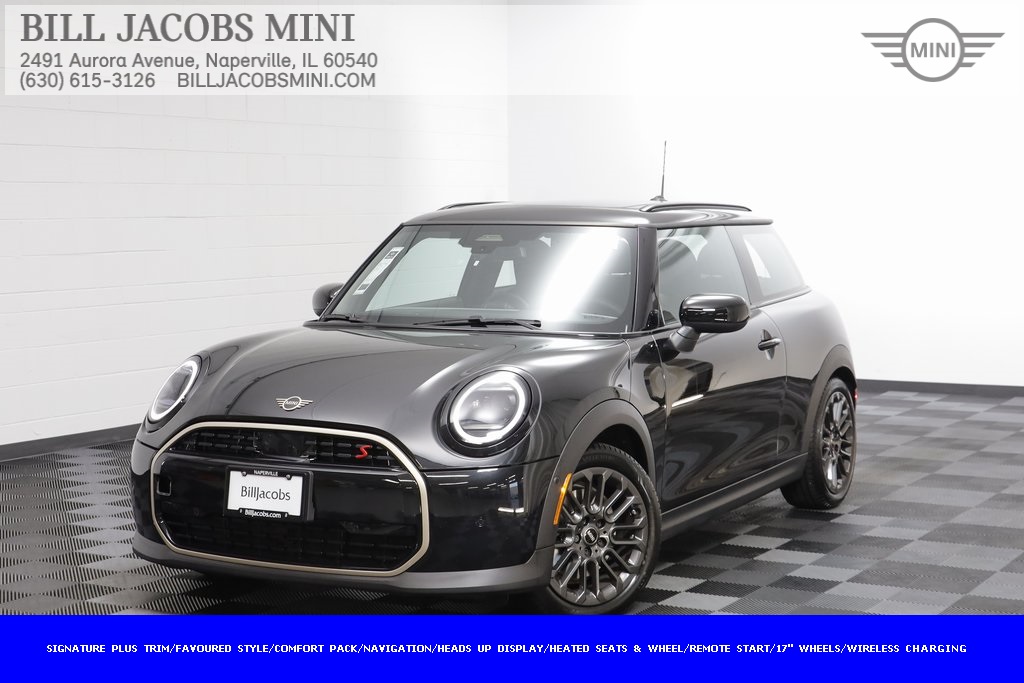 2025 MINI Hardtop 2 Door S's photo