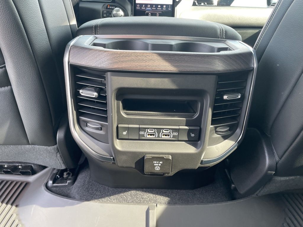 2026 Ram 1500 Laramie photo 28
