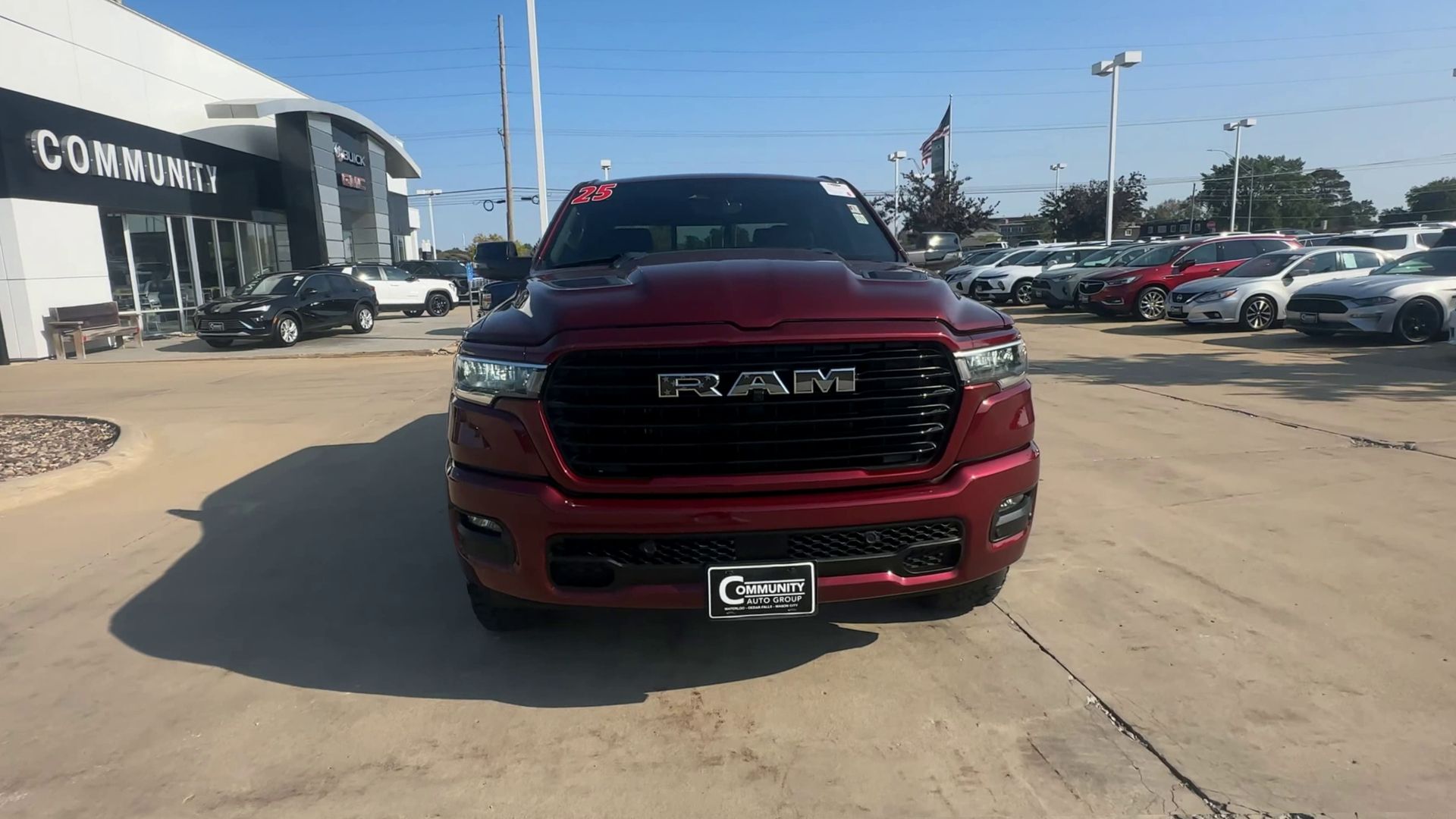 2025 Ram 1500 Laramie photo 2
