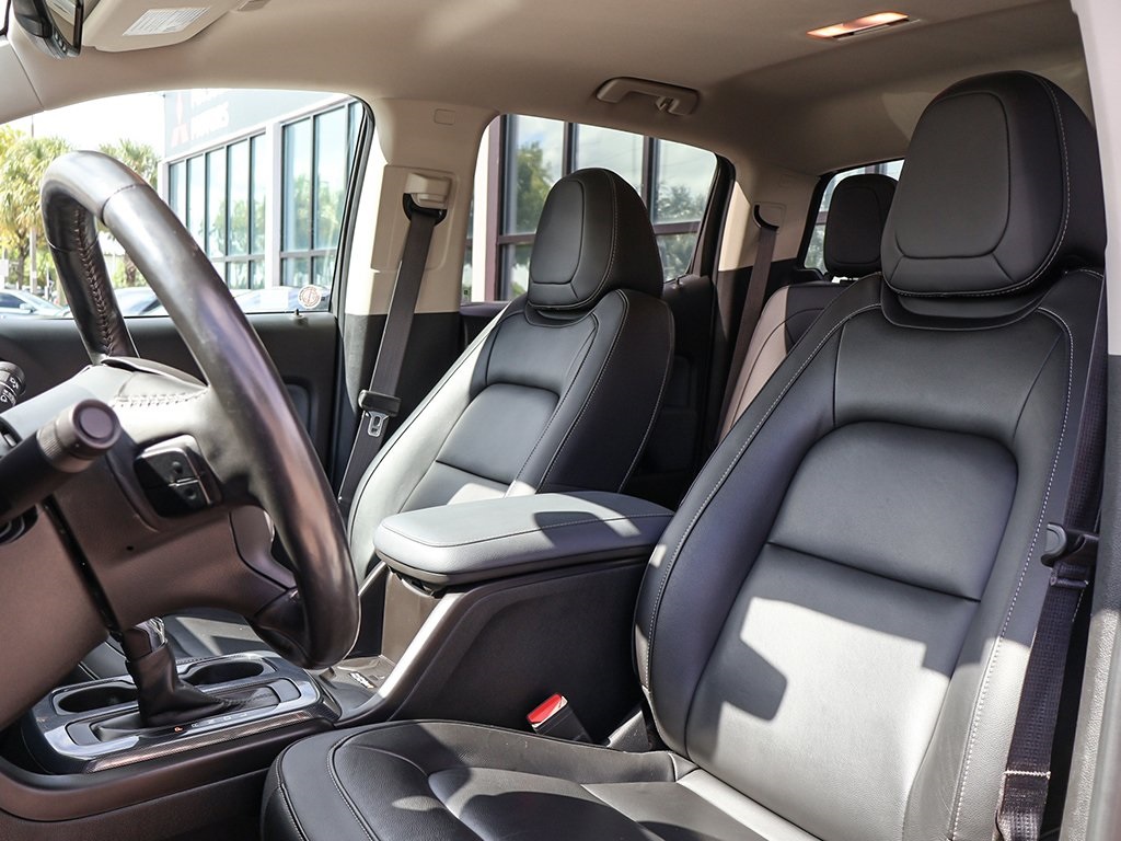2022 Chevrolet Colorado Z71 photo 21