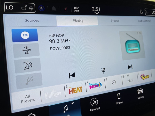 2026 Chrysler Pacifica photo 29