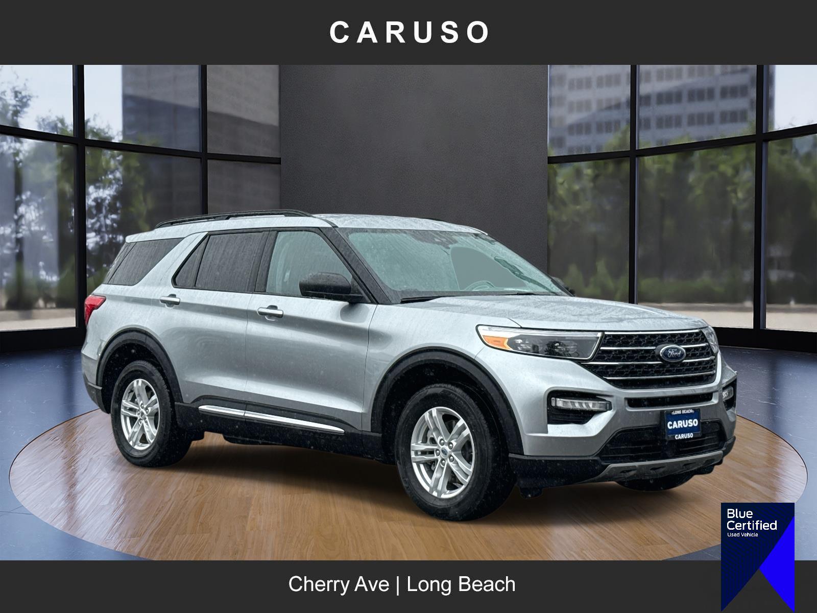 2023 Ford Explorer XLT's photo