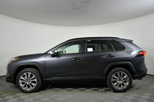 2025 Toyota RAV4 XLE Premium photo 12