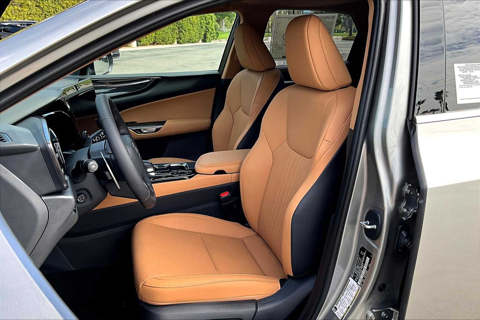 2026 Lexus NX 350 Premium photo 18
