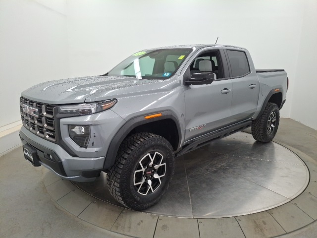 2024 Gmc Canyon AT4X photo 3