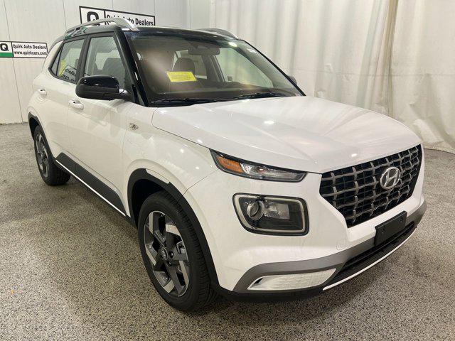 2026 Hyundai Venue SEL's photo