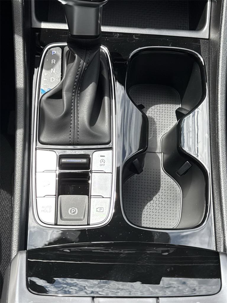 2026 Hyundai Tucson SEL photo 25