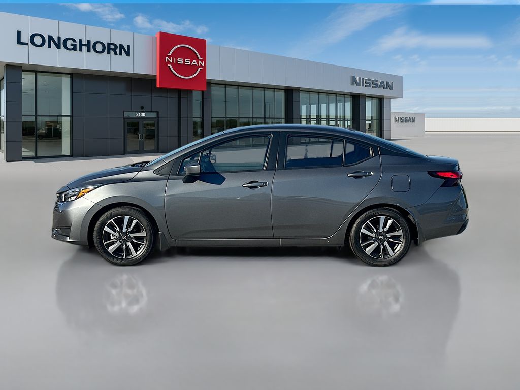 2025 Nissan Versa SV photo 4