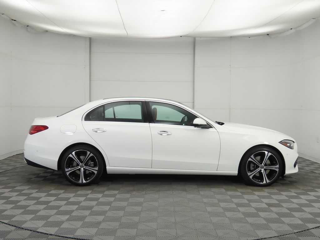 2025 Mercedes Benz C 300 photo 4