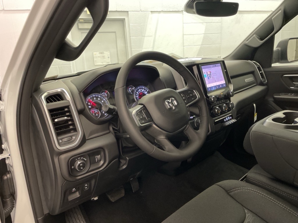 2025 Ram 1500 Big Horn Lone Star photo 9