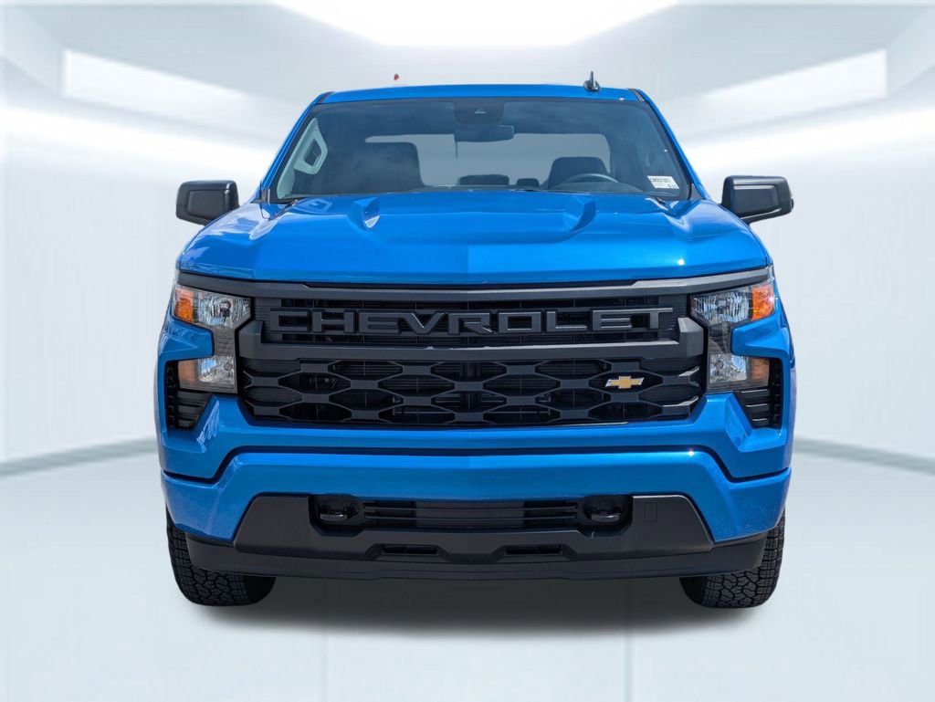 2025 Chevrolet Silverado 1500 Custom photo 8