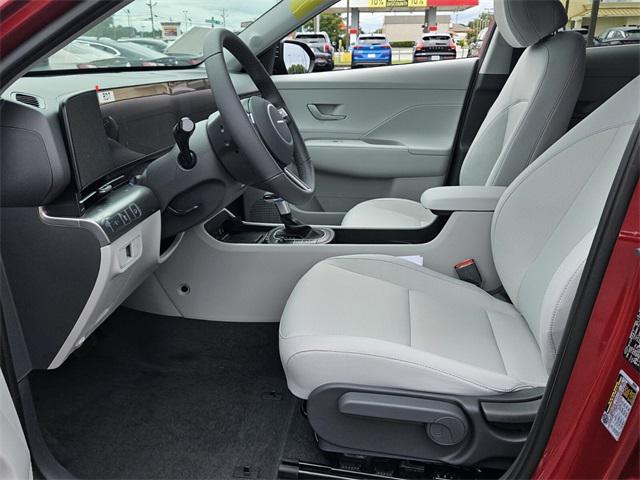 2026 Hyundai Kona SEL photo 4
