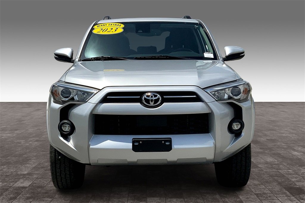 2023 Toyota 4Runner SR5 Premium photo 3