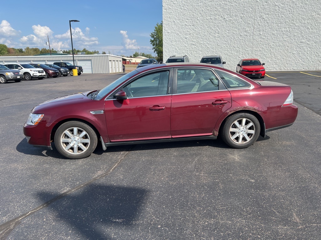 2008 Ford Taurus SEL photo 9