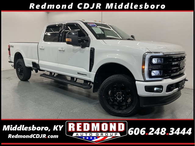 Used 2024 White Ford Lariat image 1