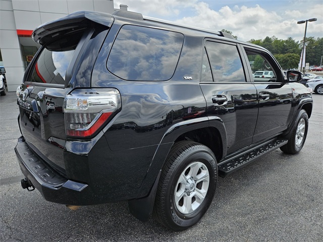 2024 Toyota 4Runner SR5 photo 7