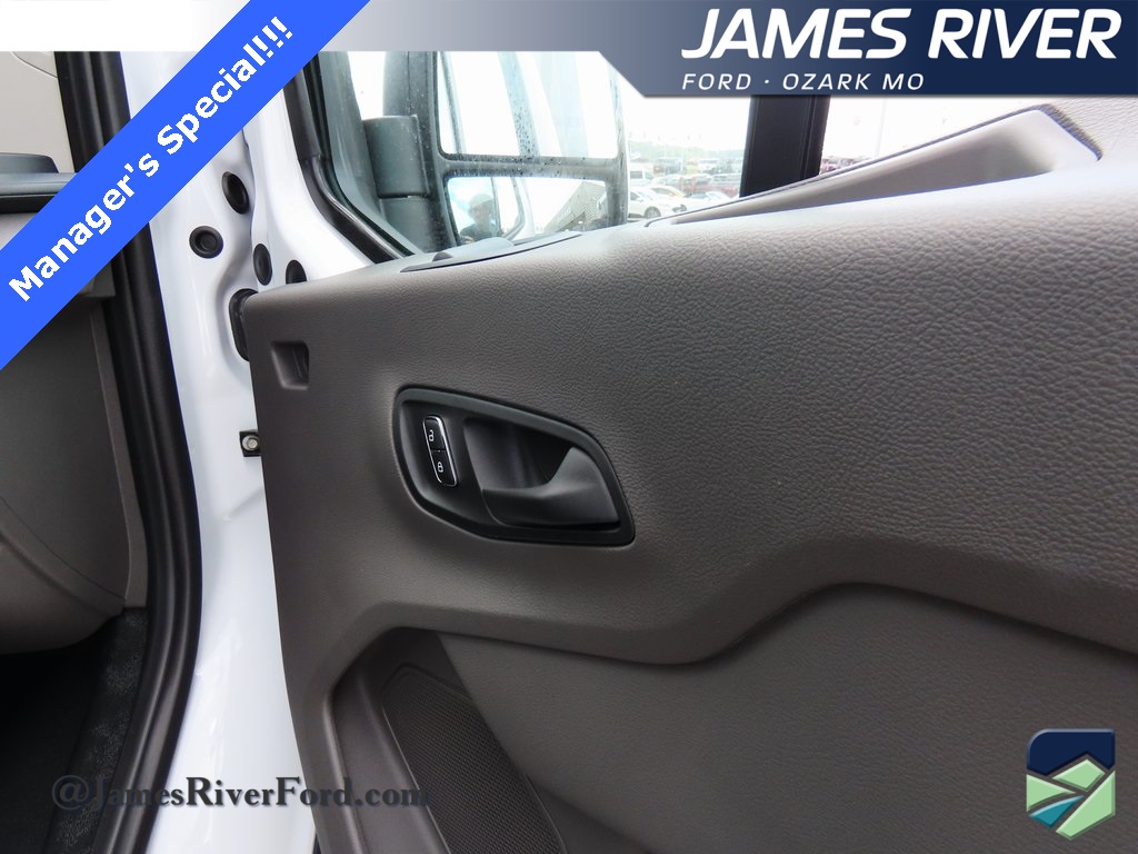 2024 Ford Transit photo 10
