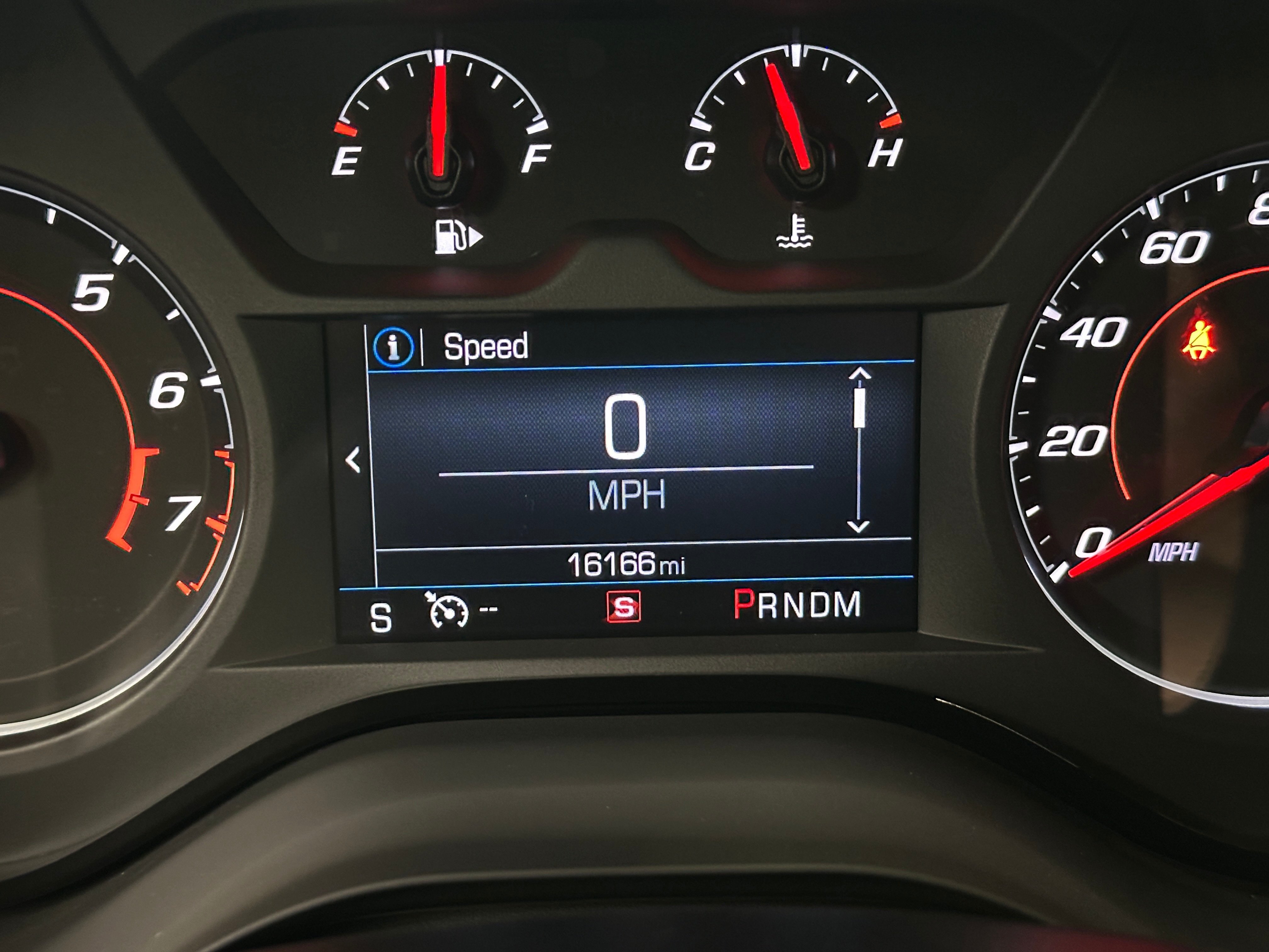 2023 Chevrolet Camaro LT1 photo 2