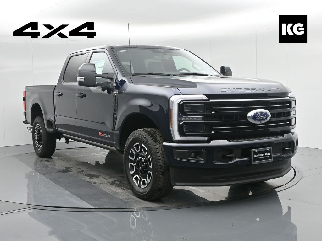 2025 Ford F-250 Super Duty Platinum's photo