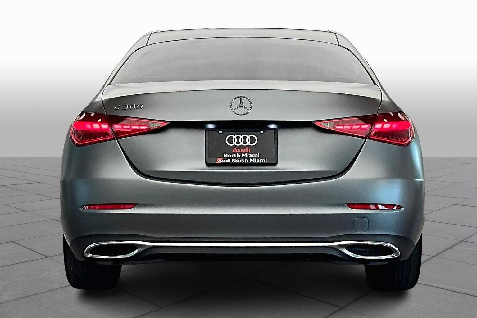 2022 Mercedes Benz C 300 Sedan photo 4