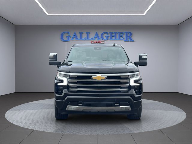 2024 Chevrolet Silverado 1500 High Country photo 12