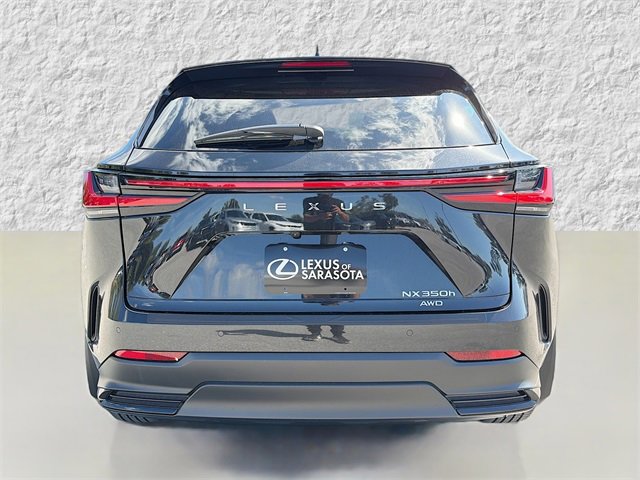 2026 Lexus NX 350h Premium photo 4