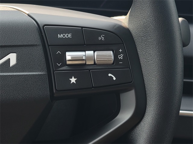 2025 Kia K4 LXS photo 27