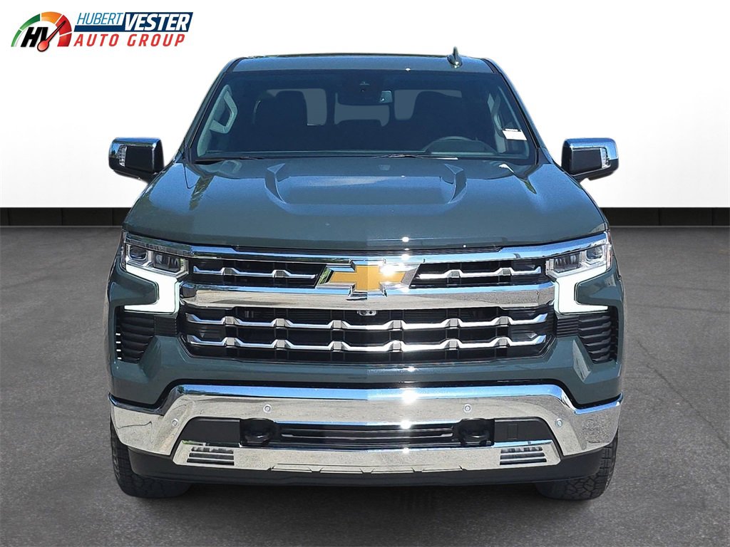 2026 Chevrolet Silverado 1500 LTZ photo 3