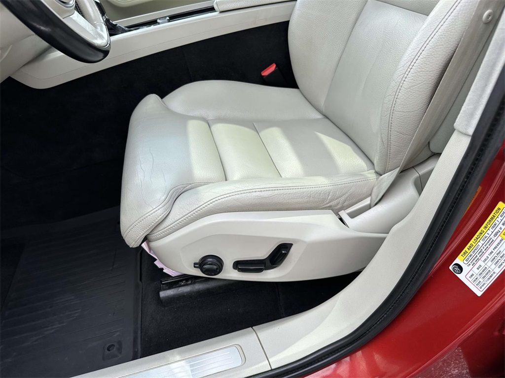 2019 Volvo XC60 T5 Inscription photo 16