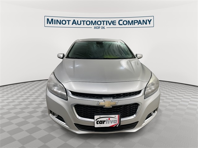 2016 Chevrolet Malibu Limited LTZ photo 3