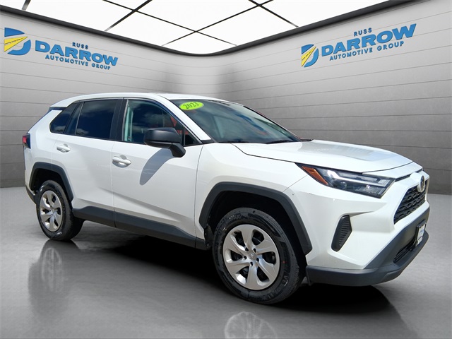 2023 Toyota RAV4 LE photo 7