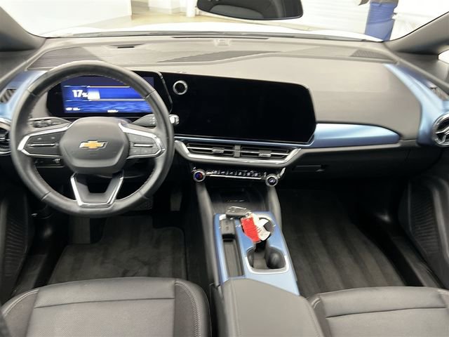 Used 2025 Chevrolet Equinox EV LT with VIN 3GN7DLRP9SS158537 for sale in Cincinnati, OH