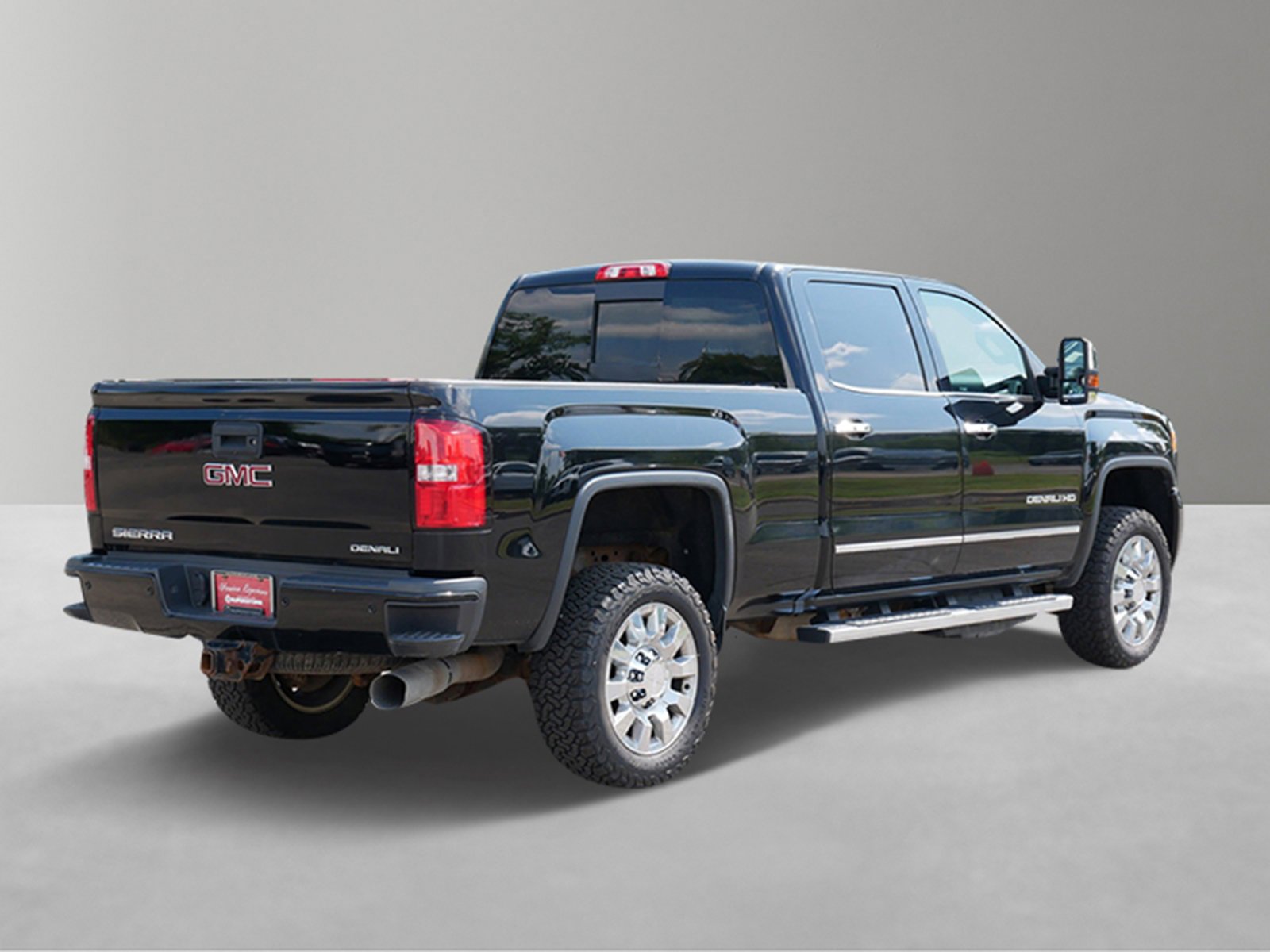 2017 Gmc Sierra 2500 HD Denali photo 4