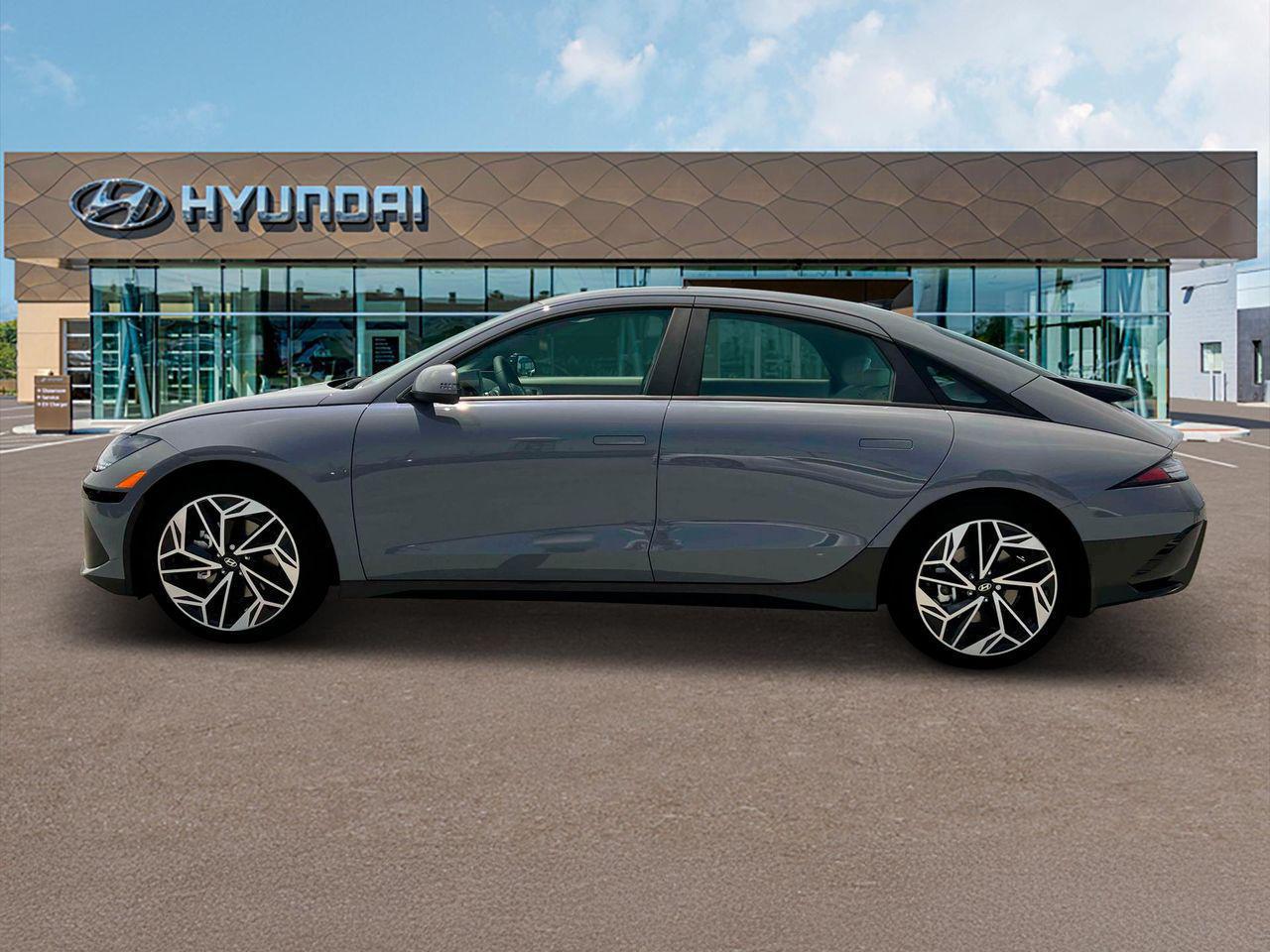 2025 Hyundai Ioniq 6 SEL photo 3