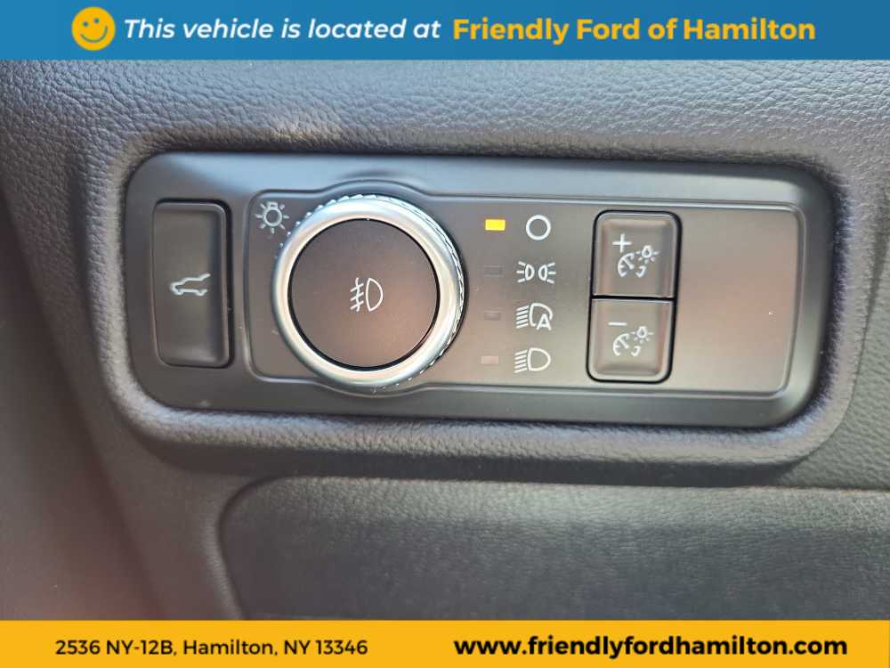 2022 Ford Explorer XLT photo 14