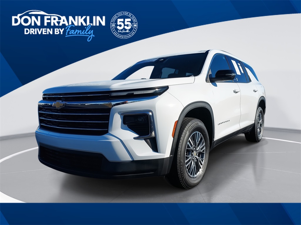 2025 Chevrolet Traverse LT's photo