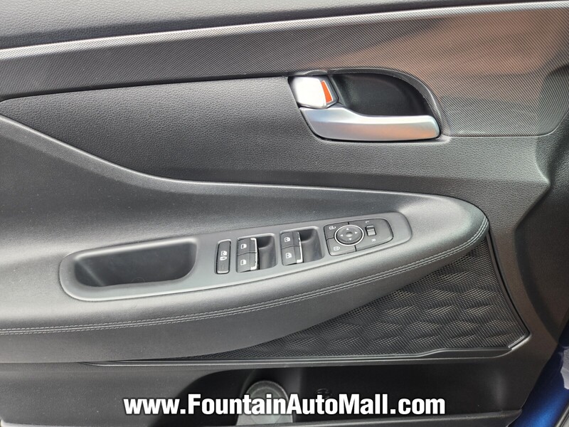 2023 Hyundai Santa Fe SEL photo 18