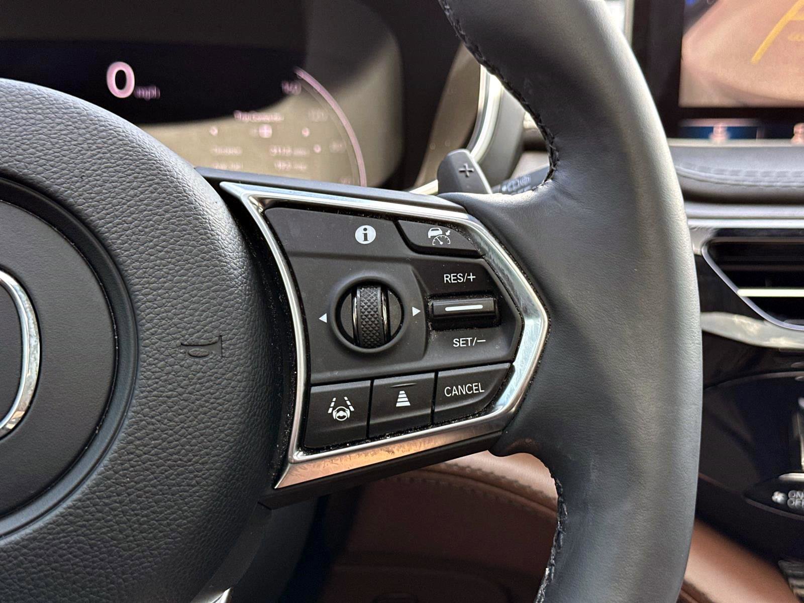 2024 Acura MDX SH-AWD Advance photo 29