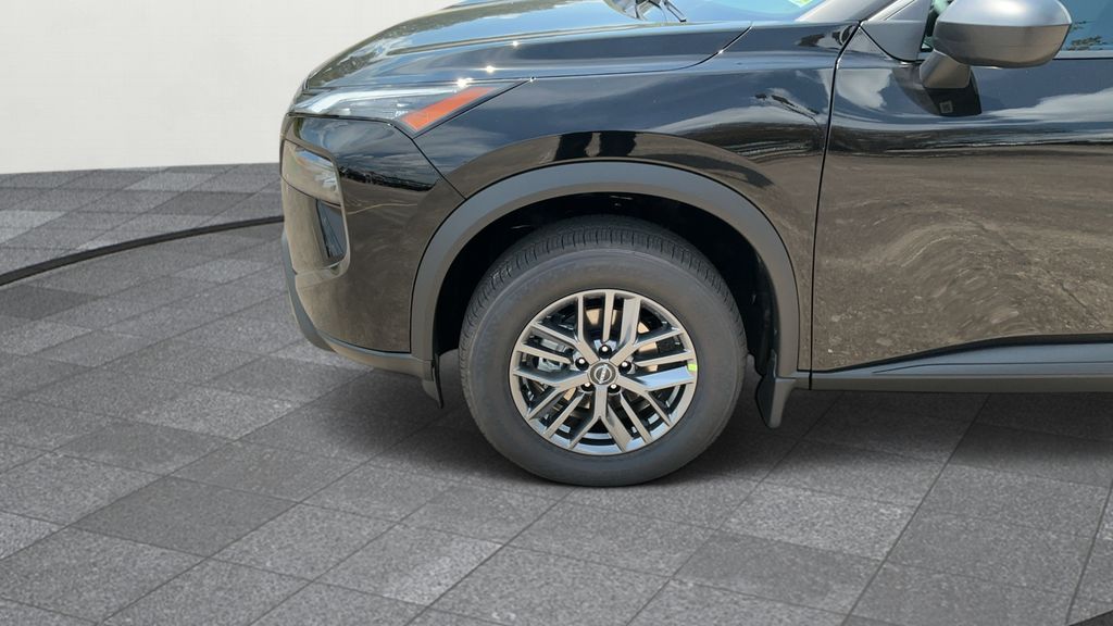 2026 Nissan Rogue S photo 19