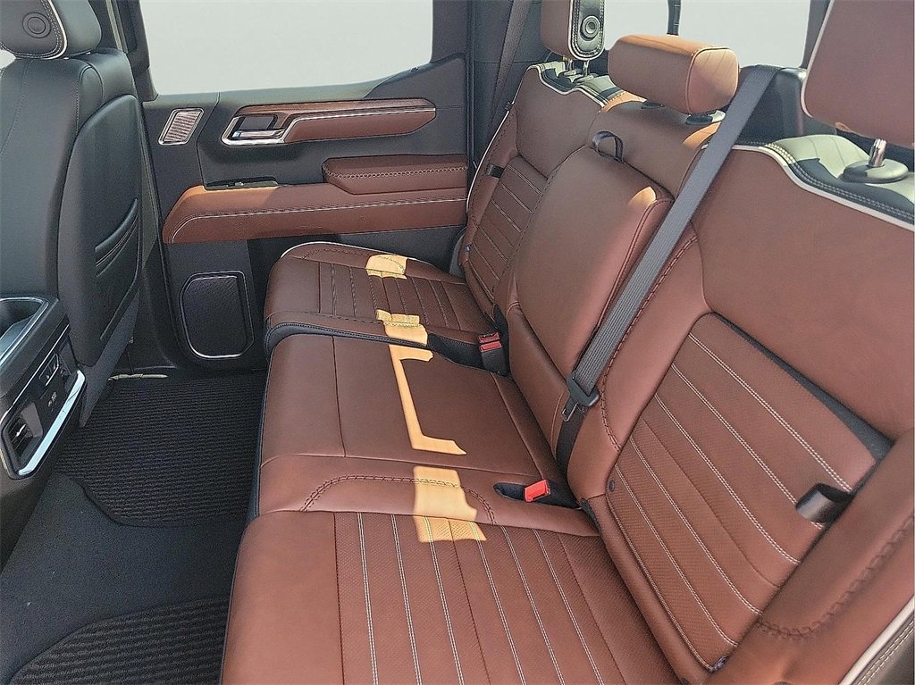 2026 Gmc Sierra Denali Ultimate photo 11